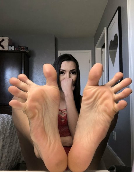 fabulous toe spread best pornstar picture