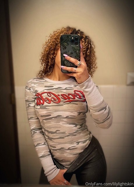 lilylightskin model adult pic