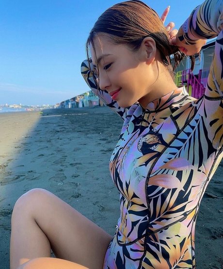 Rina Hashimoto pornographic model pic