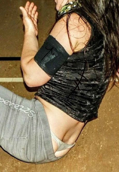 Nikki Cross perfect star photo