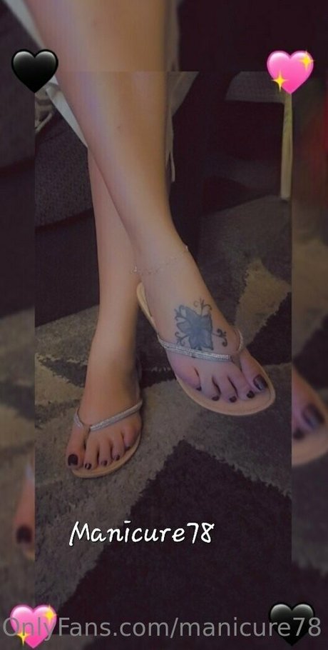 manicure78 hot model photos