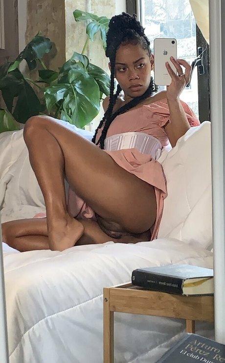 freyalasirenn model perfect images