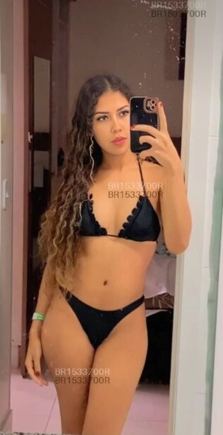 Gatas De Goiania model image
