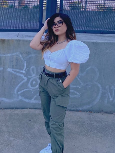beauty teen onlyfans free pics