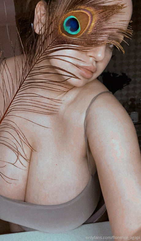 florence agapi sexy model picture