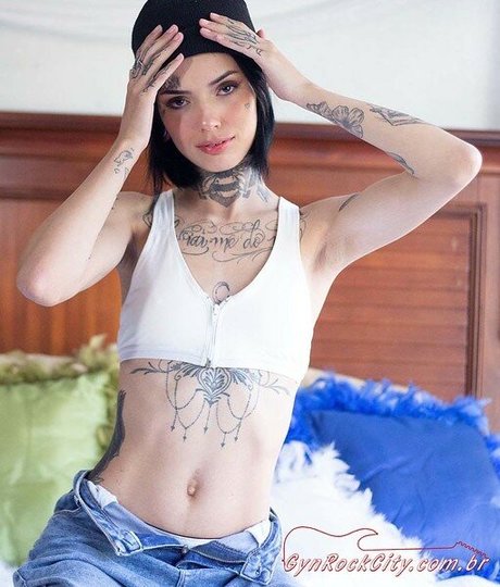 giginixxtaliana hot pornstar pic