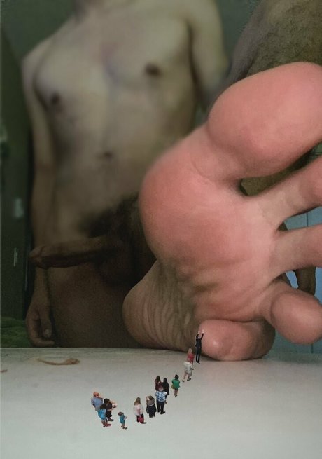 asian findom onlyfans pornographic image