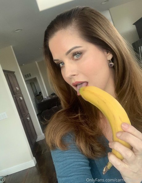 Carrie Stevens pretty actress gallery