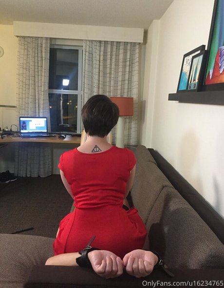 missjackies feet naked star picture