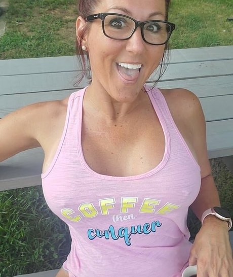 Mandy Majors adult star image