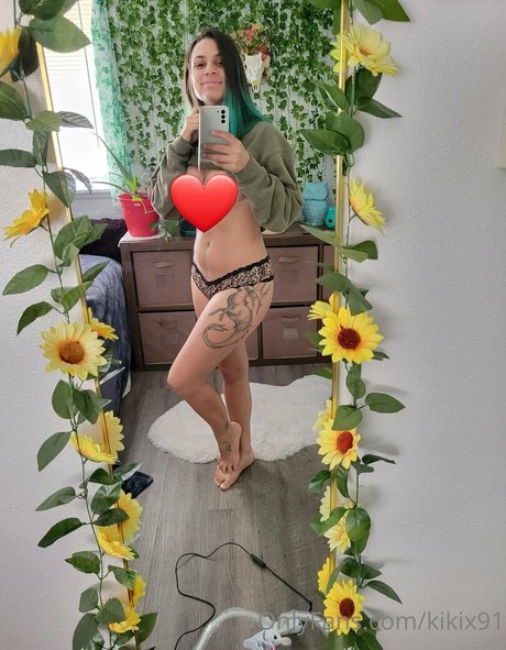 kikix91 erotic pornstar pic