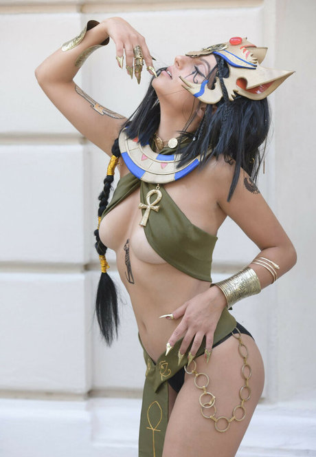 Asia Carfi top profile image