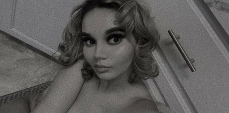 hot mature onlyfans naked pics
