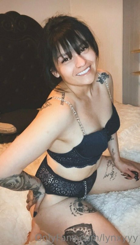 lynxyyy model exclusive pic