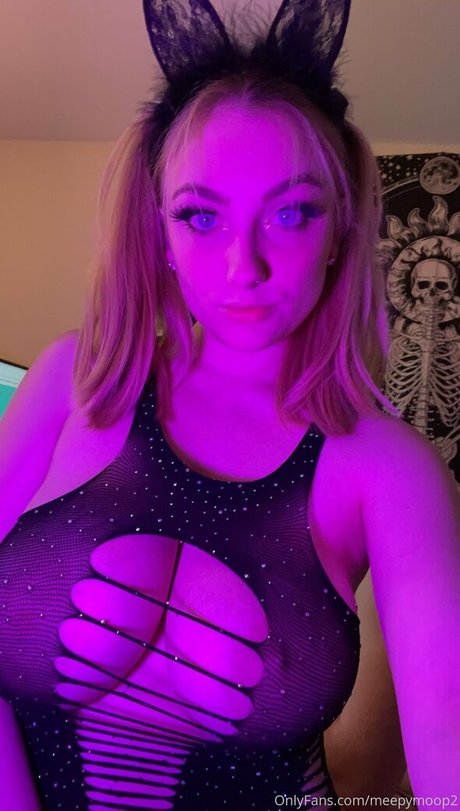 lynxyyy model hot image
