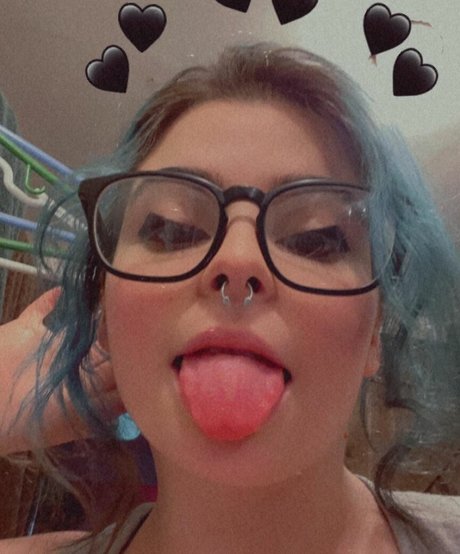 Littlemadds26 xxx model archive