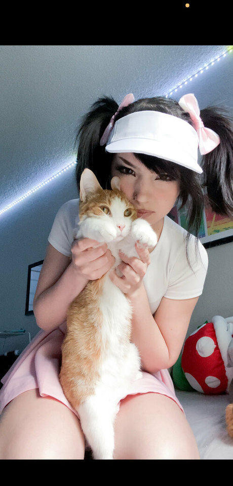 asian petite onlyfans perfect pictures