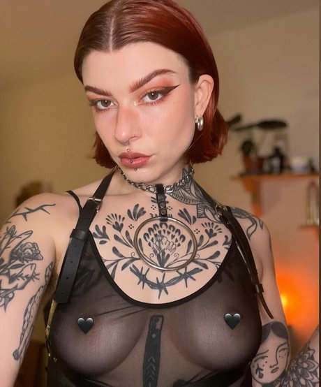 IvyElf art pornstar image