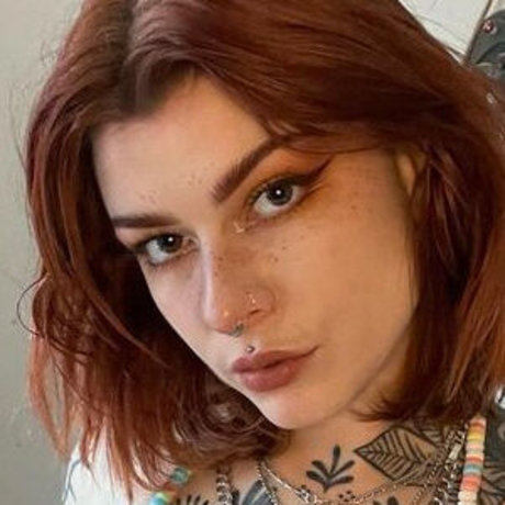 IvyElf xxx model pic