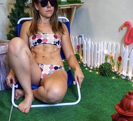 Ali Spagnola star best pics
