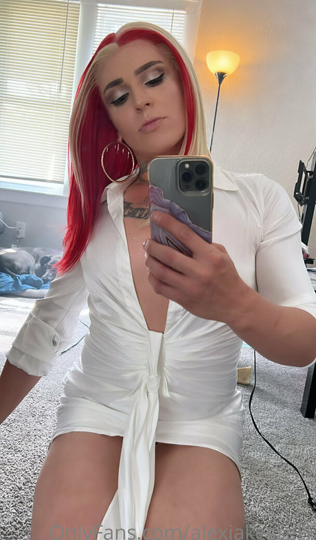 alexiakessel1 naked actress image