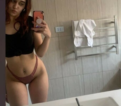 Tamara Rose Zidan nude star img