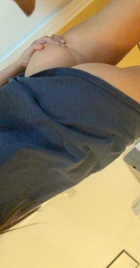 Danielle Shayes sexy pornstar images