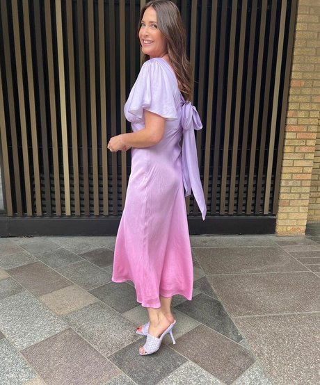Lisa Snowdon pretty star img