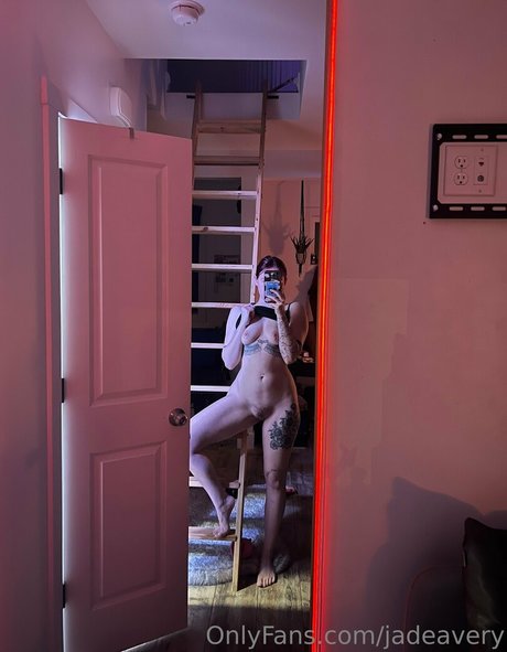 jadeavery nudes model image