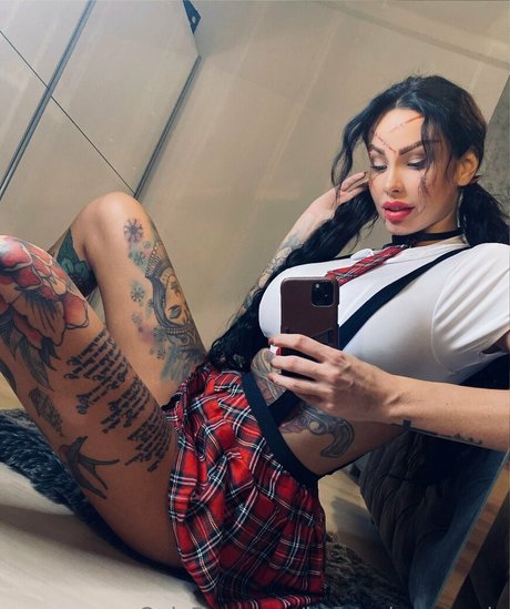 luxurysierrarossie erotic actress archive