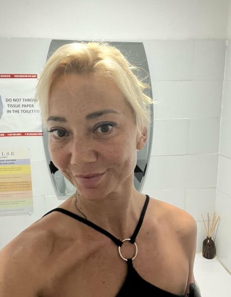 Mommy Di beautiful pornstar galleries
