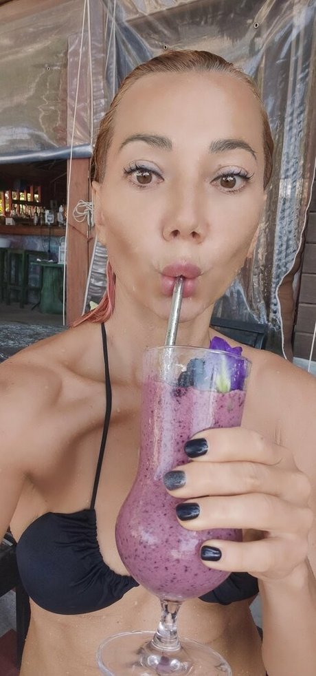 Mommy Di sex model photos