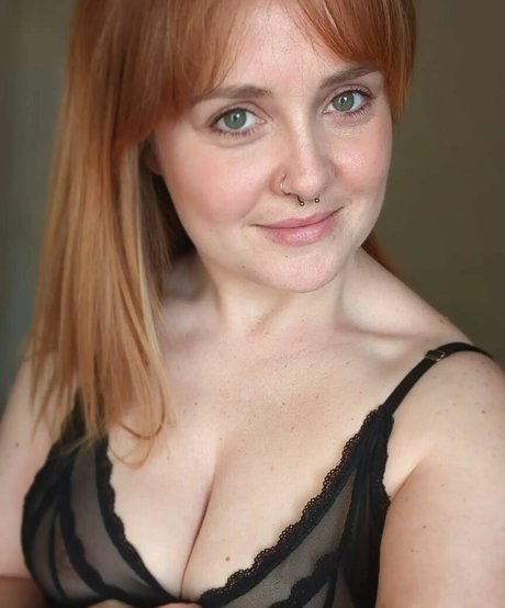 constanceflame nice pornstar pic