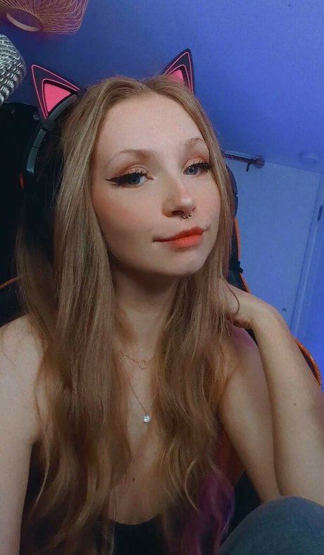 Kamicakes Asmr sexy star images