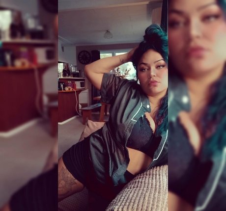 sweetbrownsugar erotic actress pictures