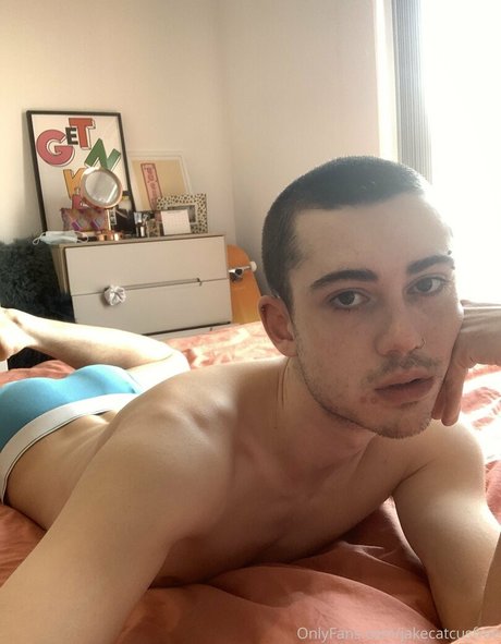 jakecatcusfree naked star image