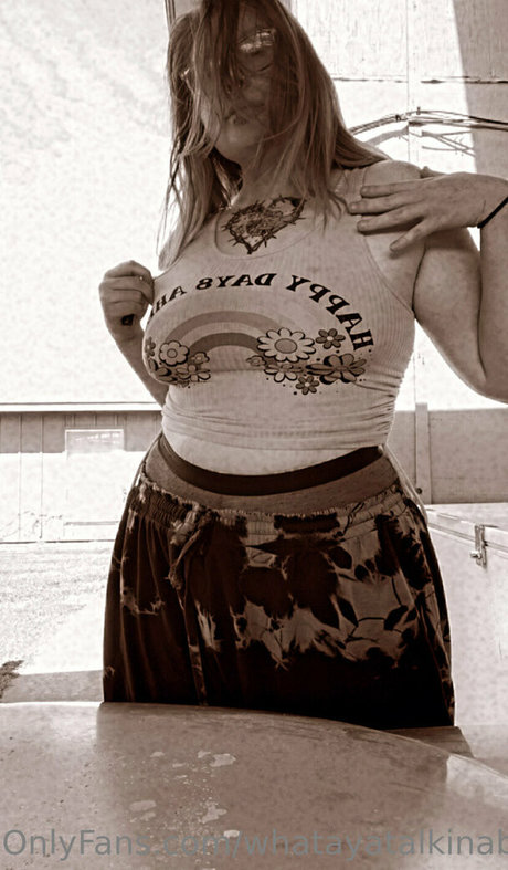 whatayatalkinabeet model erotic image