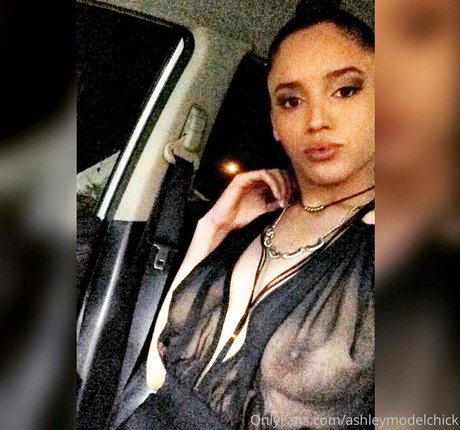 Ashleymodelchick pretty pornstar photo