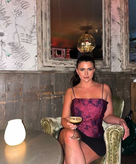 Bec Danaher star naked images