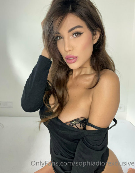 sophiadiorexclusive hot star archive
