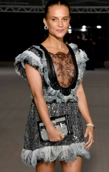 Alicia Vikander adult actress photos