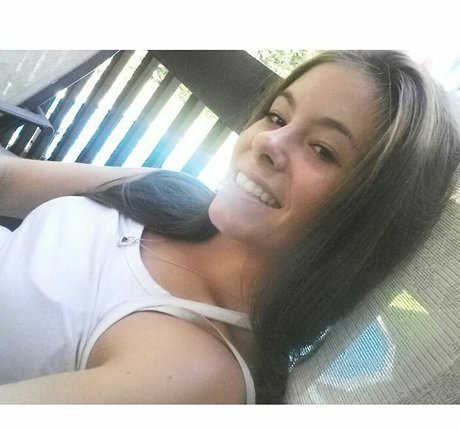 Jordan Rose Schmidt beautiful model galleries