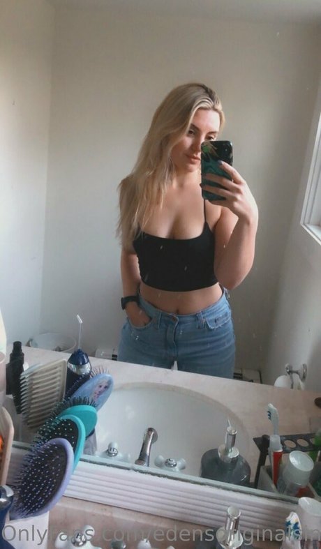 edensoriginalsin pornstar erotic pics