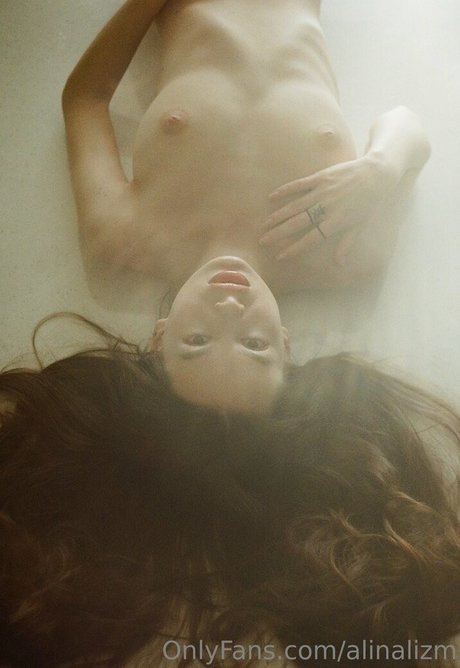 alinalizm sex model pic