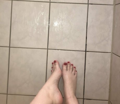 just me and my feet top profile image