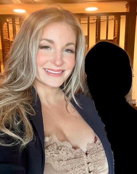 Ashley Bridges model sex pic