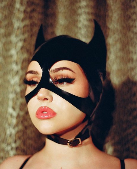 Maggie Lindemann nudes pornstar gallery