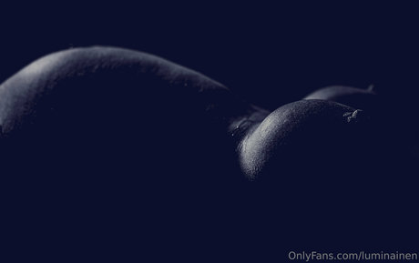 luminainen art model images