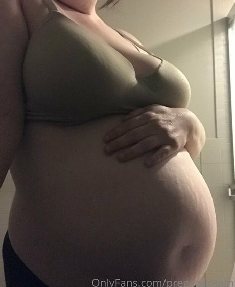 preggodream naked actress archive