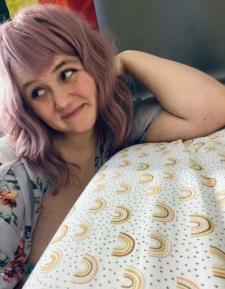 hunnybeesarecool star nude gallery